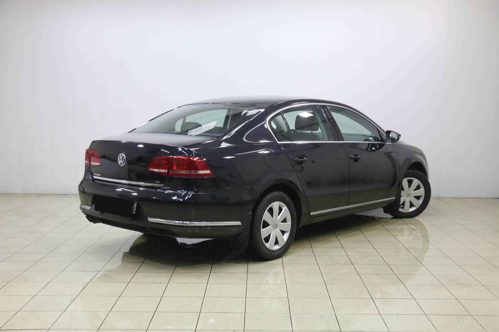 Volkswagen Passat, B7