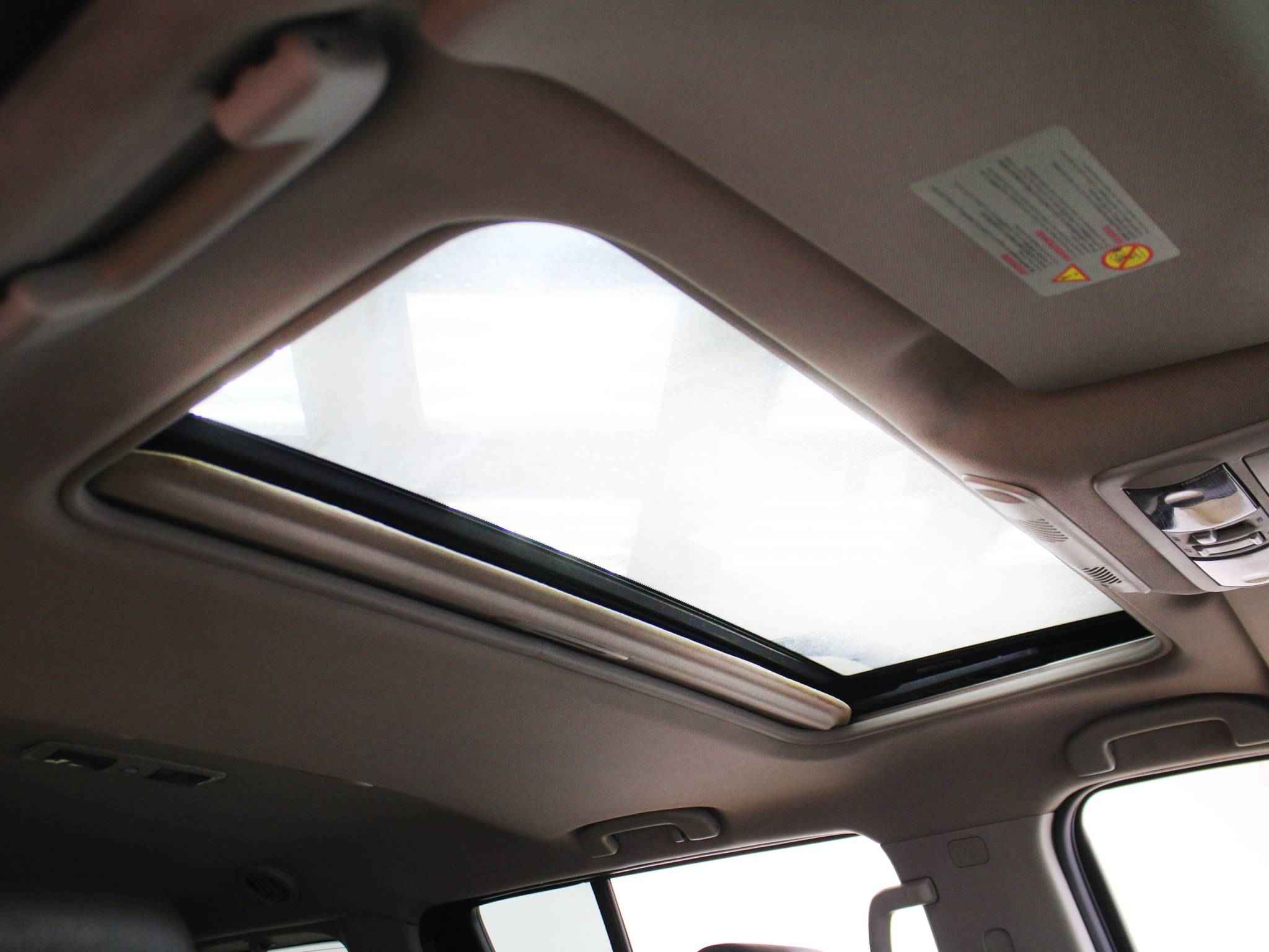 Nissan Pathfinder, III