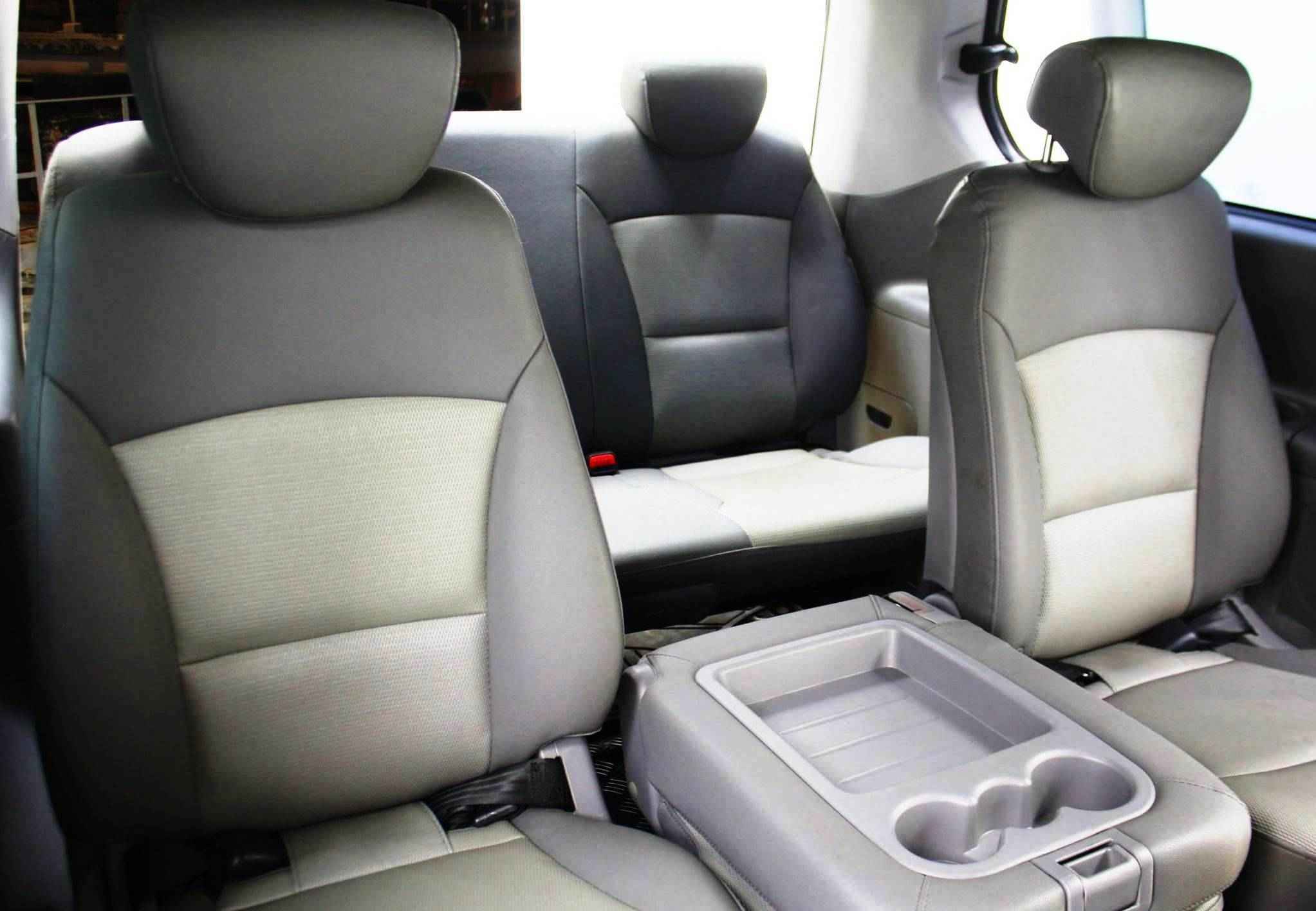 Hyundai Grand Starex, I