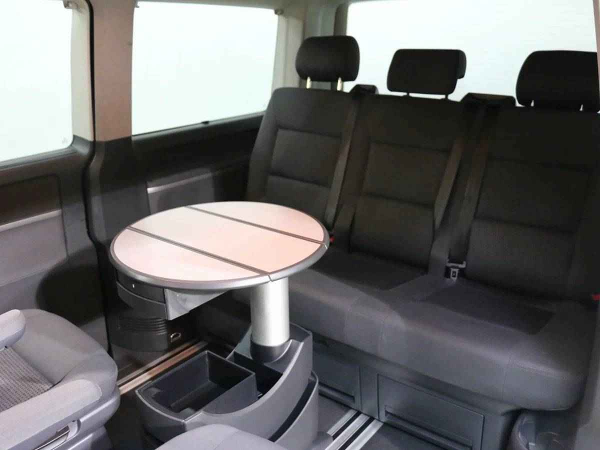 Volkswagen Multivan, T5
