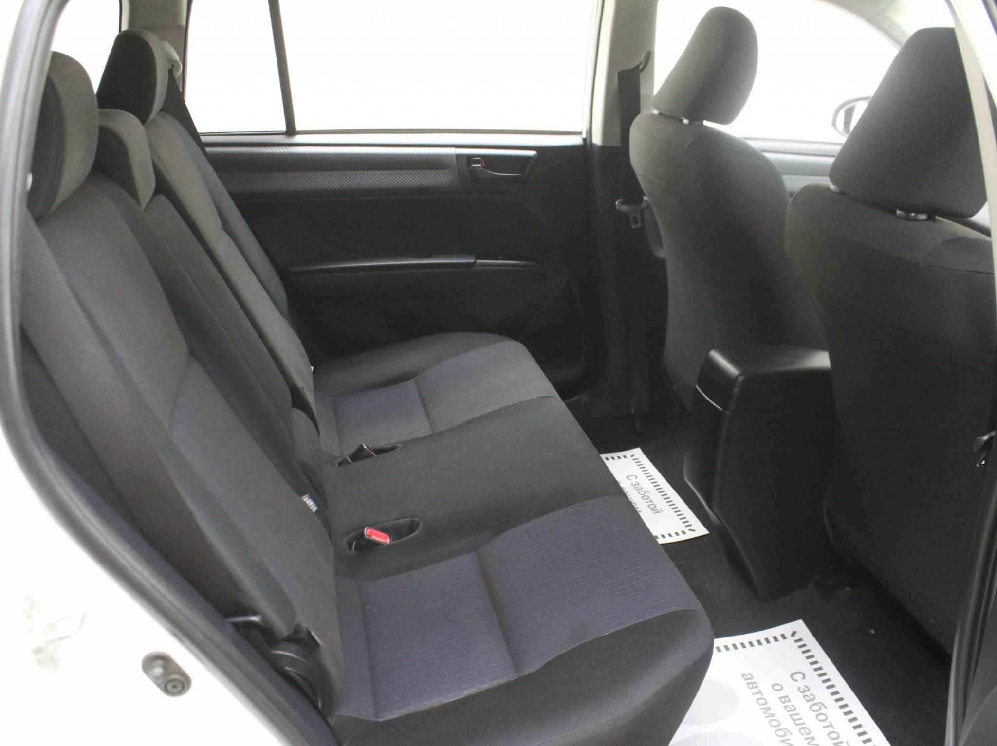 Toyota Corolla, XI (E160, E170)