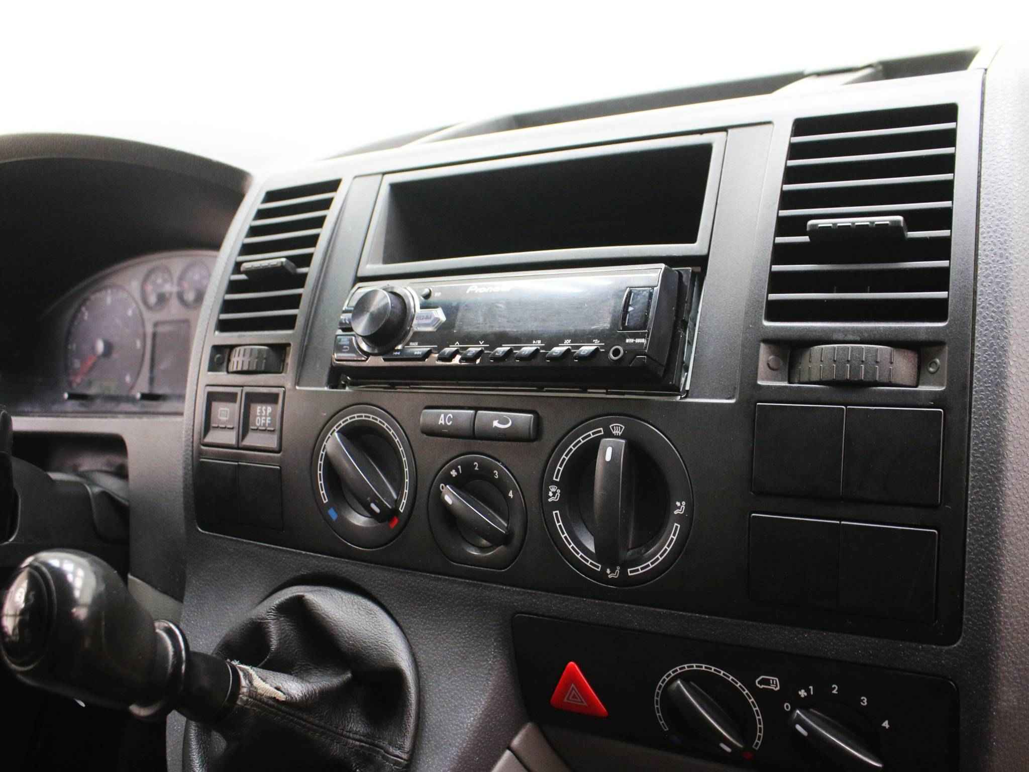 Volkswagen Transporter, T5