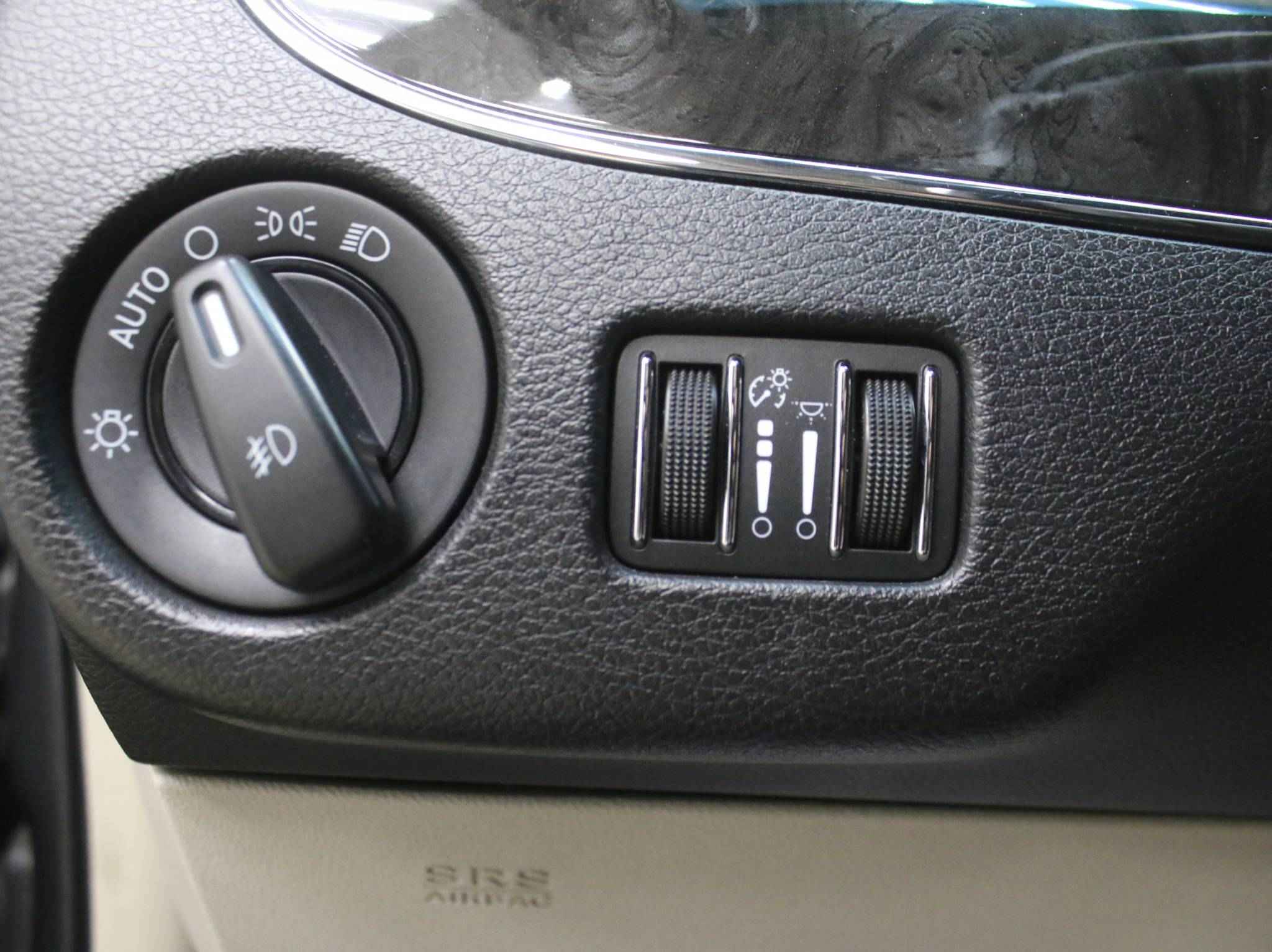 Chrysler Town & Country, V Рестайлинг