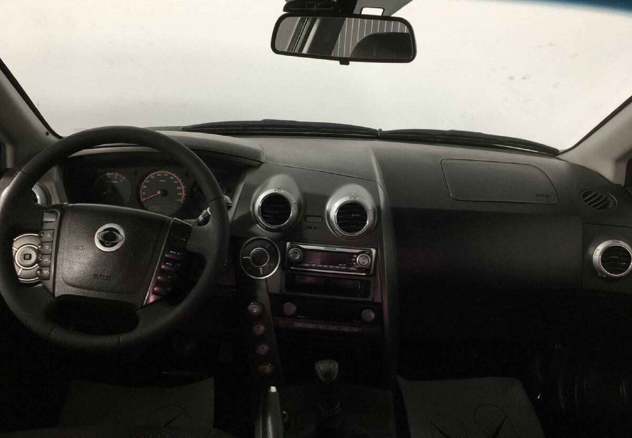 SsangYong Actyon Sports, I