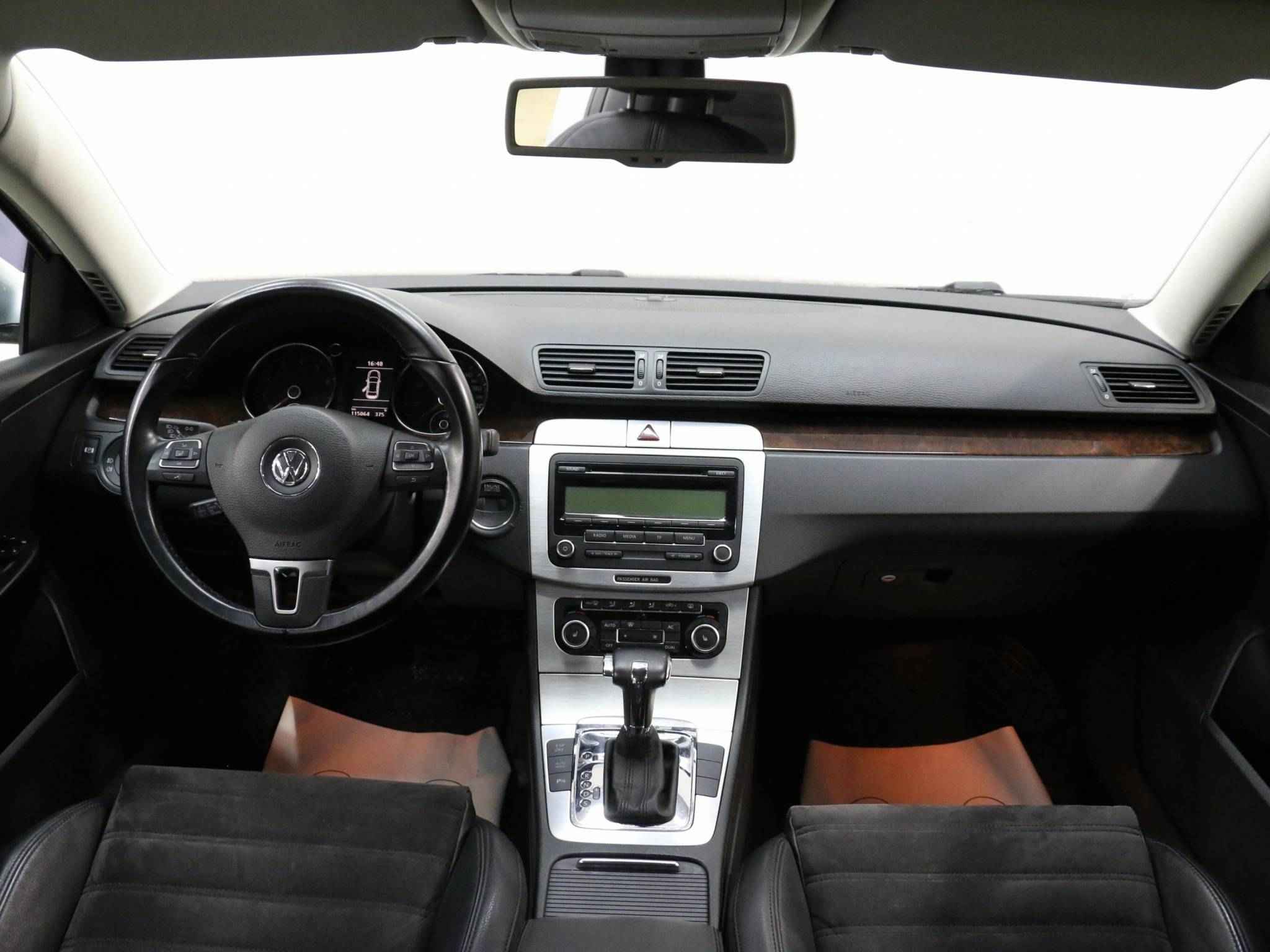 Volkswagen Passat, B6