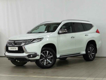 Mitsubishi Pajero Sport, III