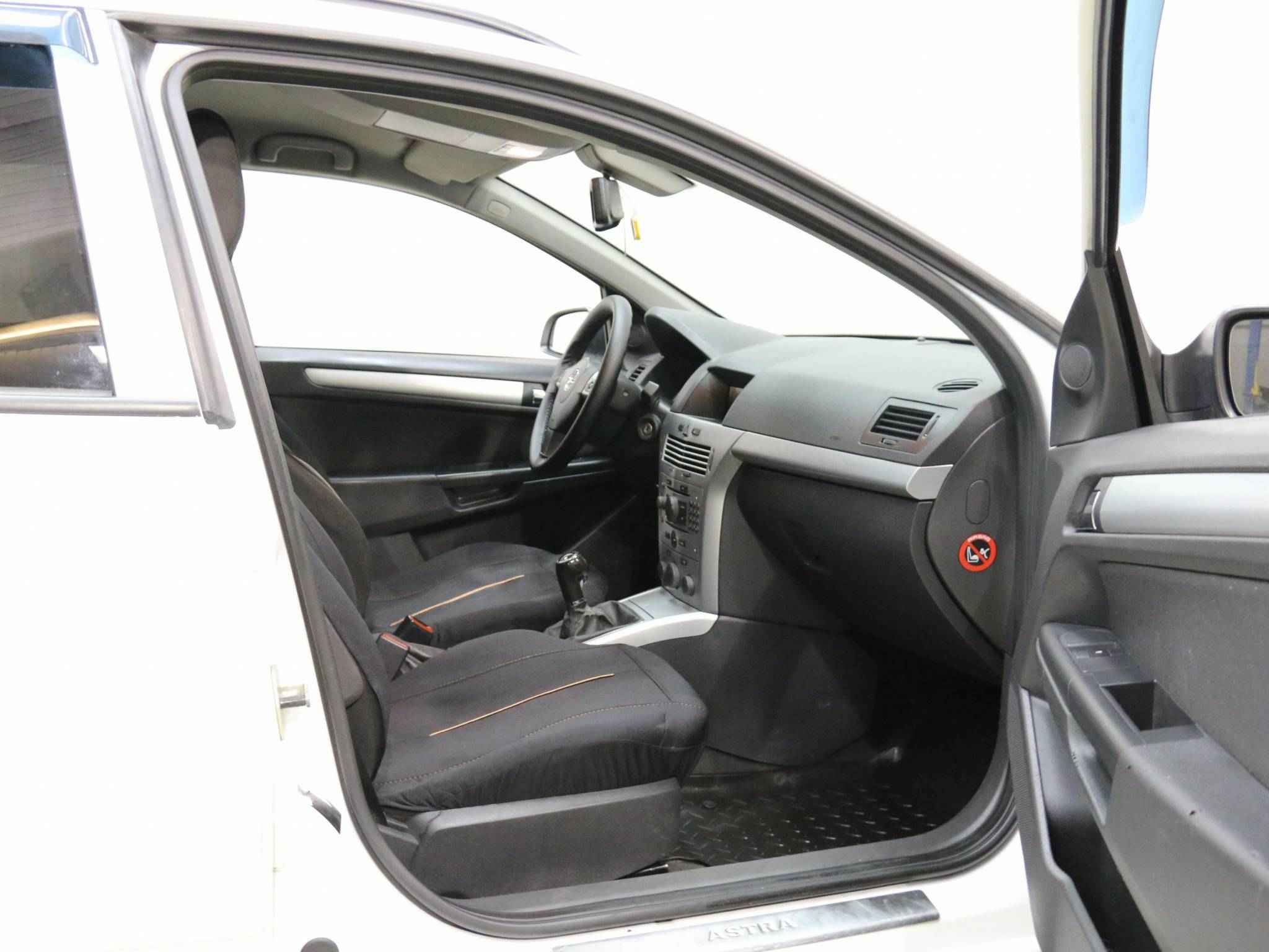 Opel Astra, H Рестайлинг