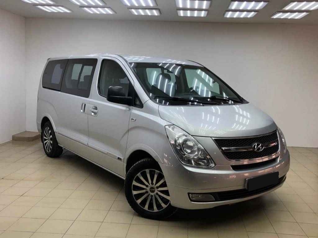 Hyundai Grand Starex, I
