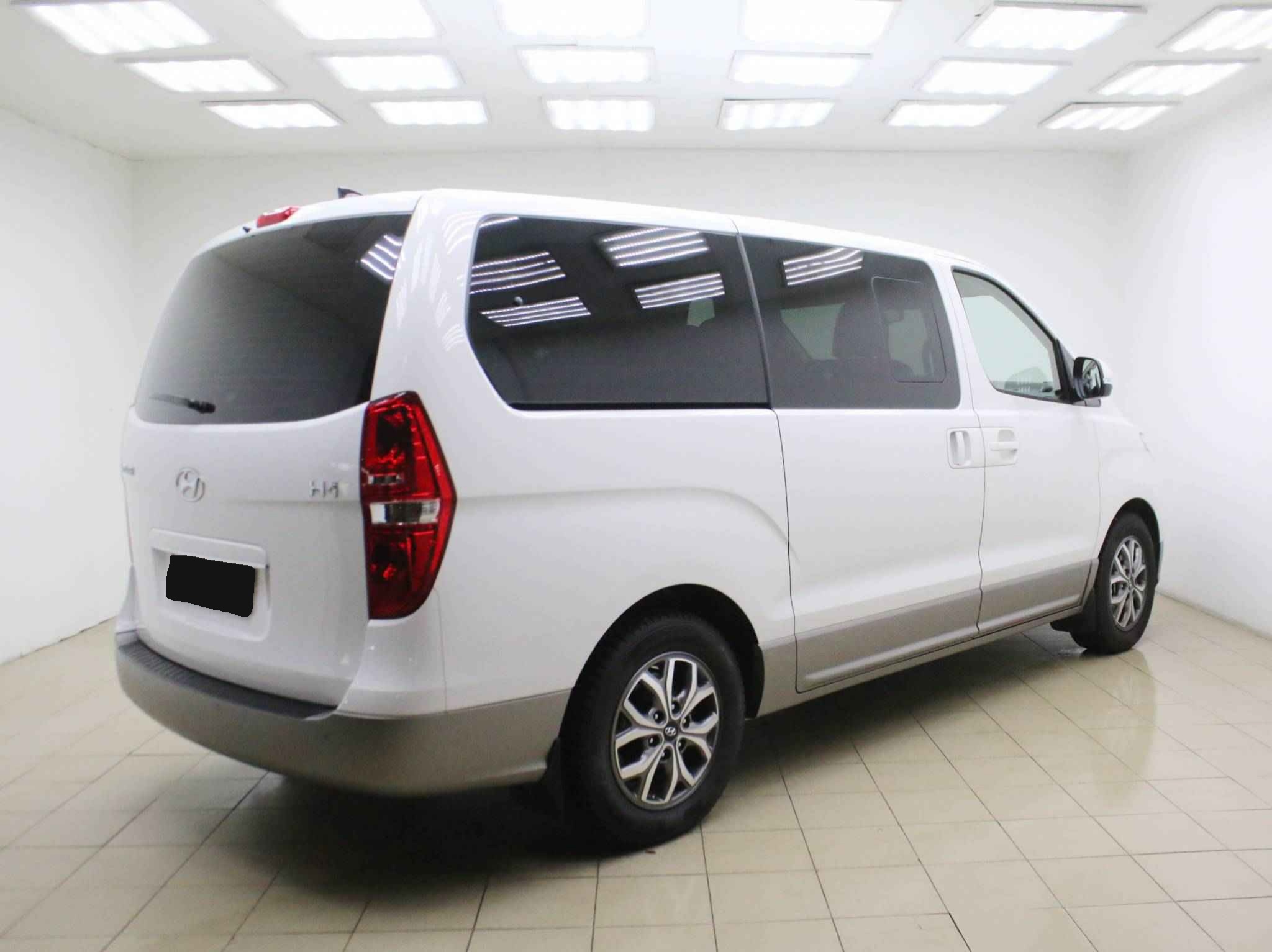 Hyundai H-1, II Рестайлинг 2