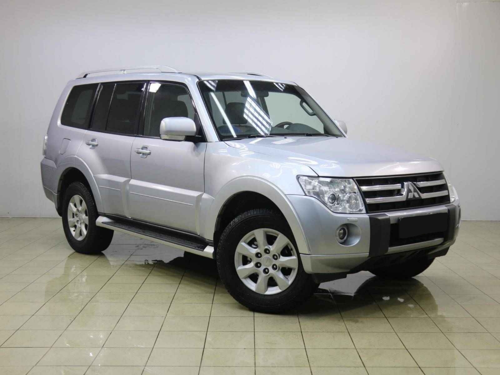 Mitsubishi Pajero, IV