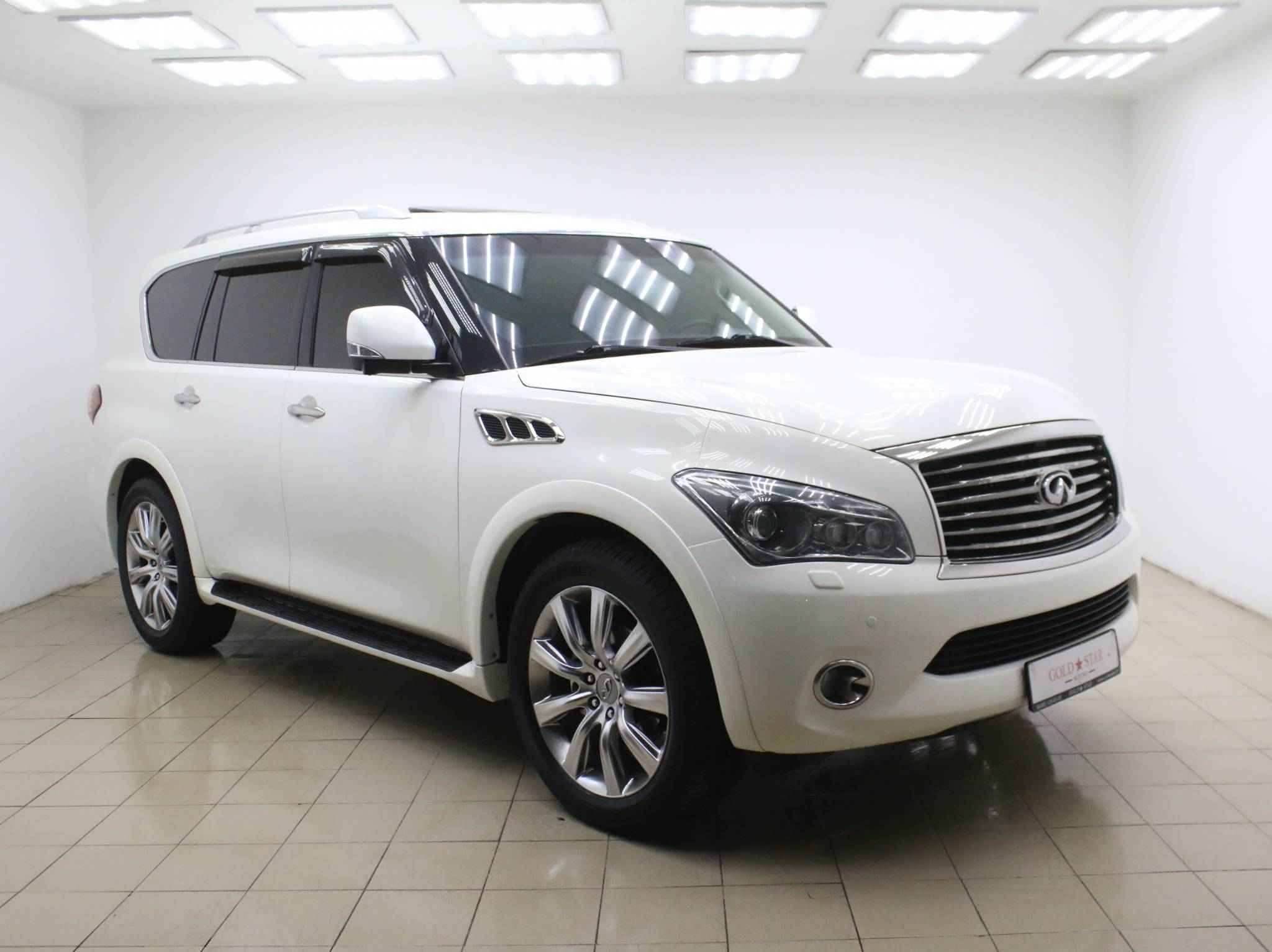Infiniti QX56, II