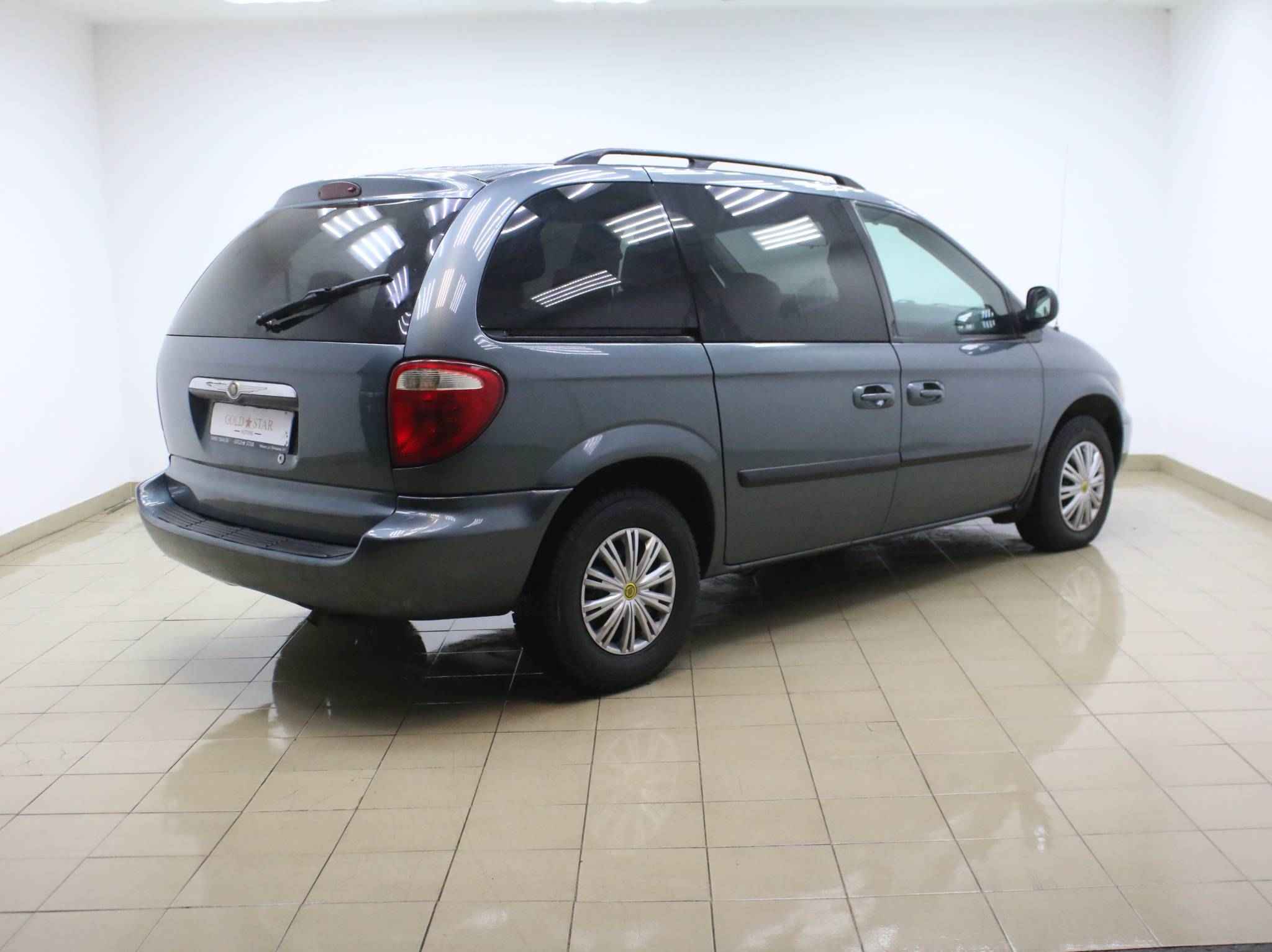 Chrysler Town & Country, IV Рестайлинг