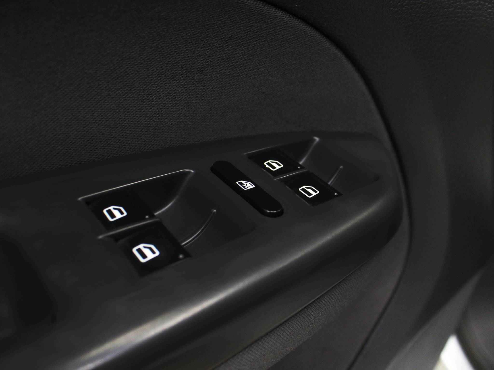 Volkswagen Touran, II