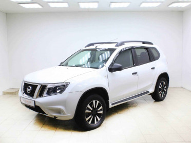 Nissan Terrano, III (D10)