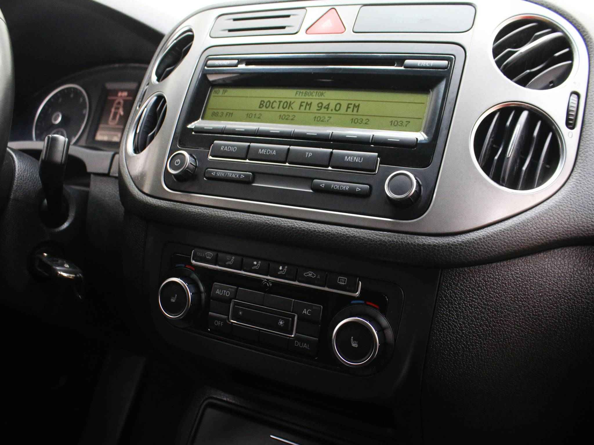 Volkswagen Tiguan, I