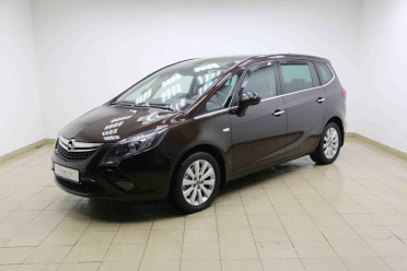 Opel Zafira, C