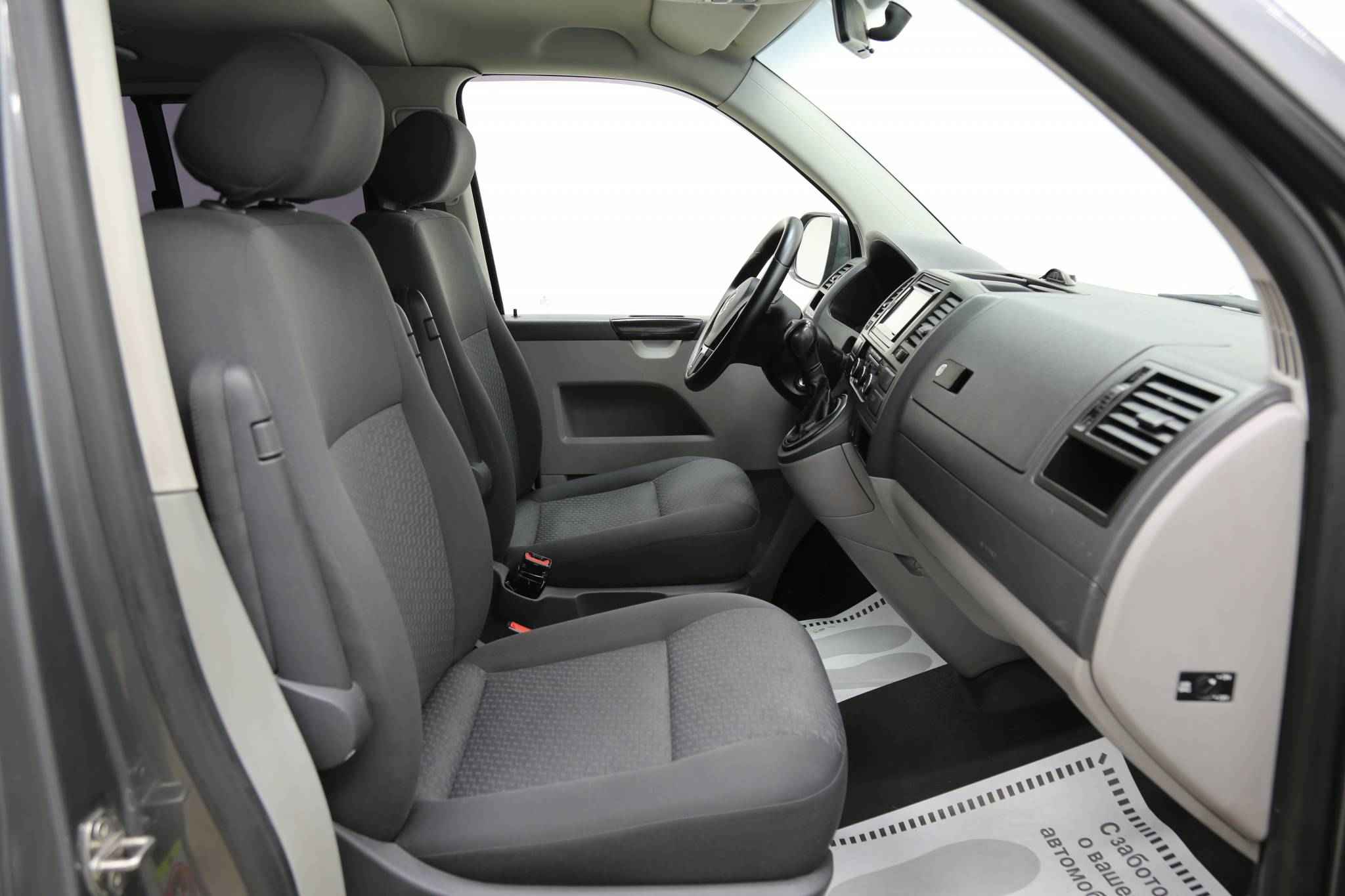 Volkswagen Caravelle, T5 Рестайлинг