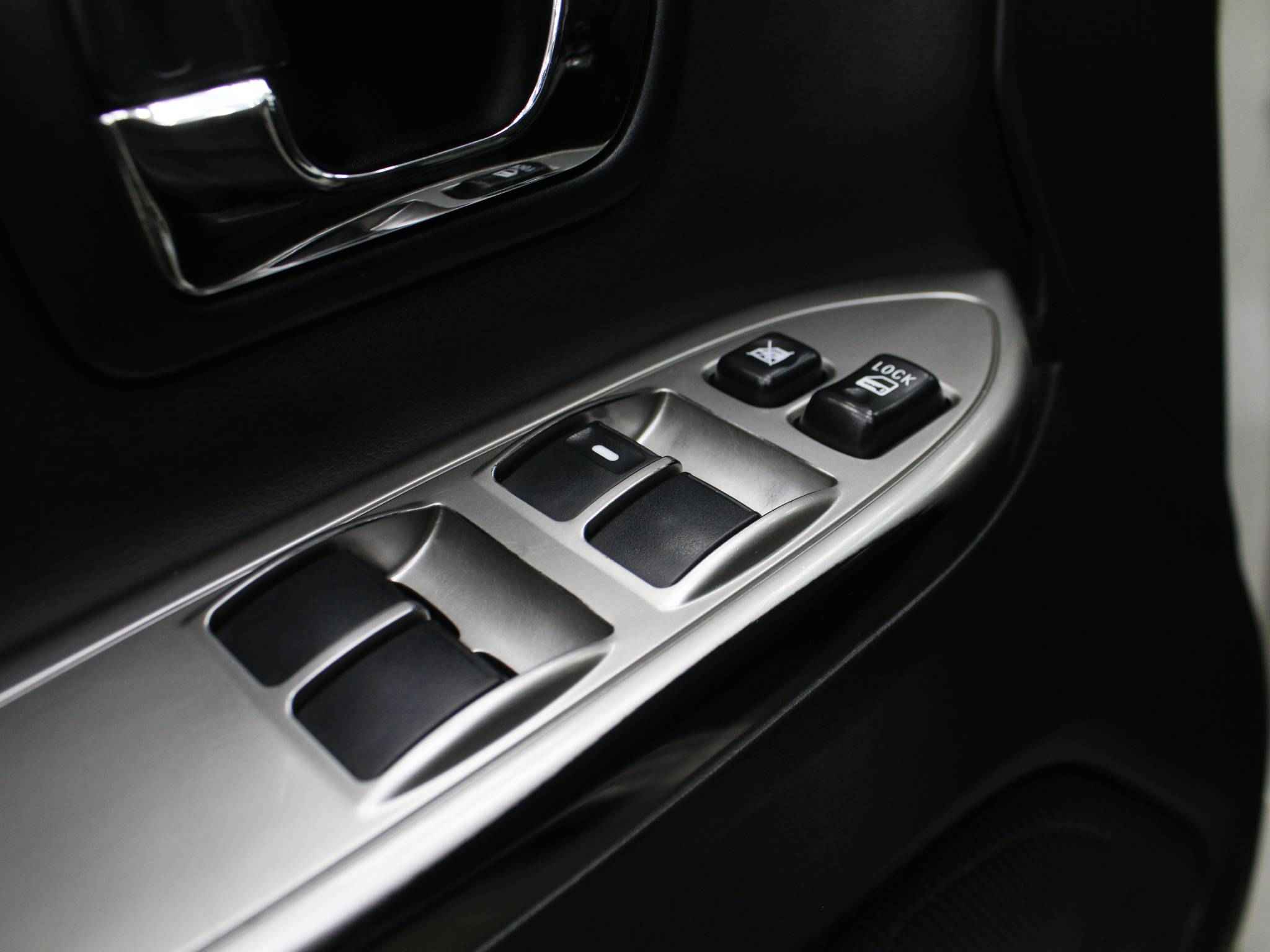 Mitsubishi Pajero, IV Рестайлинг 1