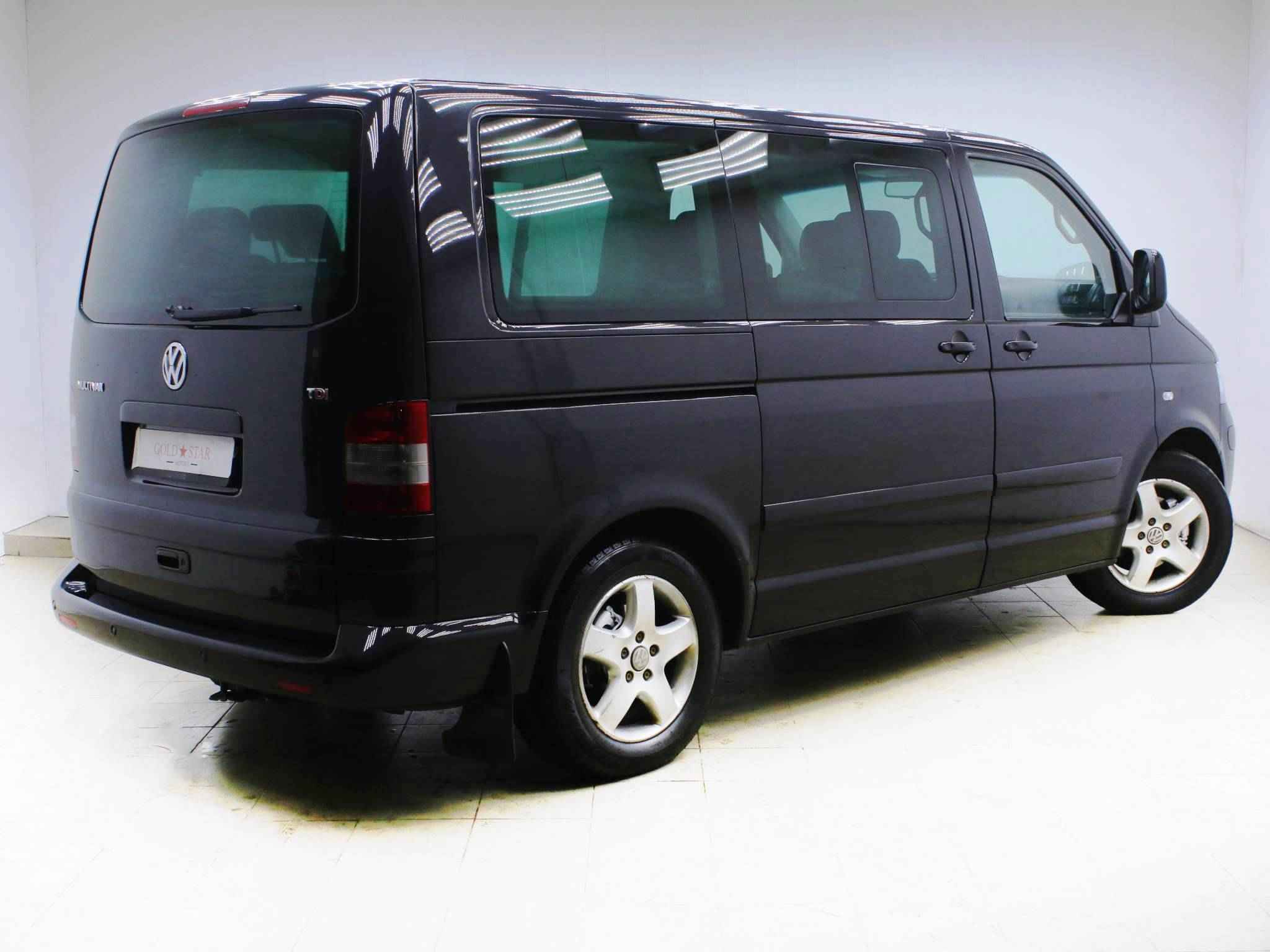 Volkswagen Multivan, T5