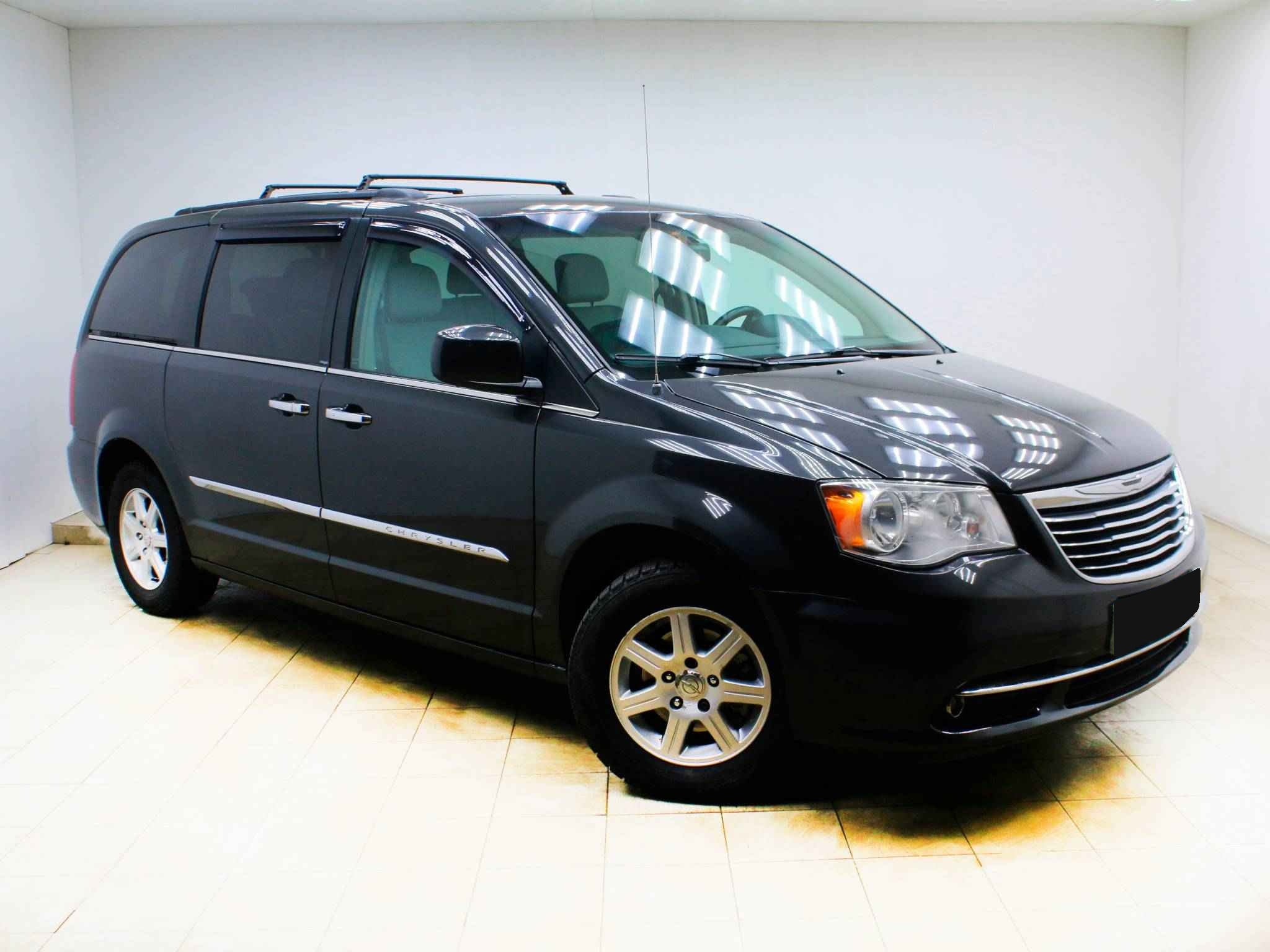 Chrysler Town & Country, V Рестайлинг