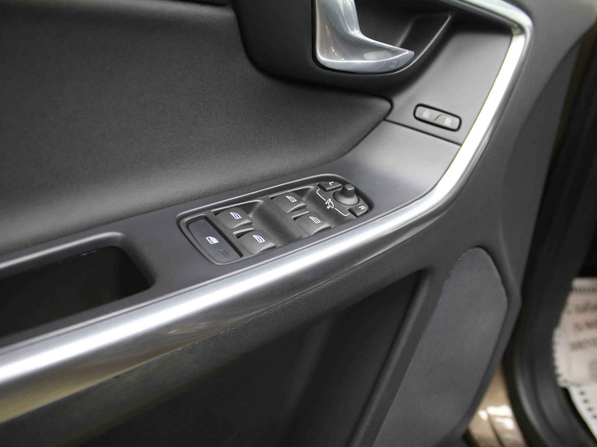 Volvo XC60, I Рестайлинг