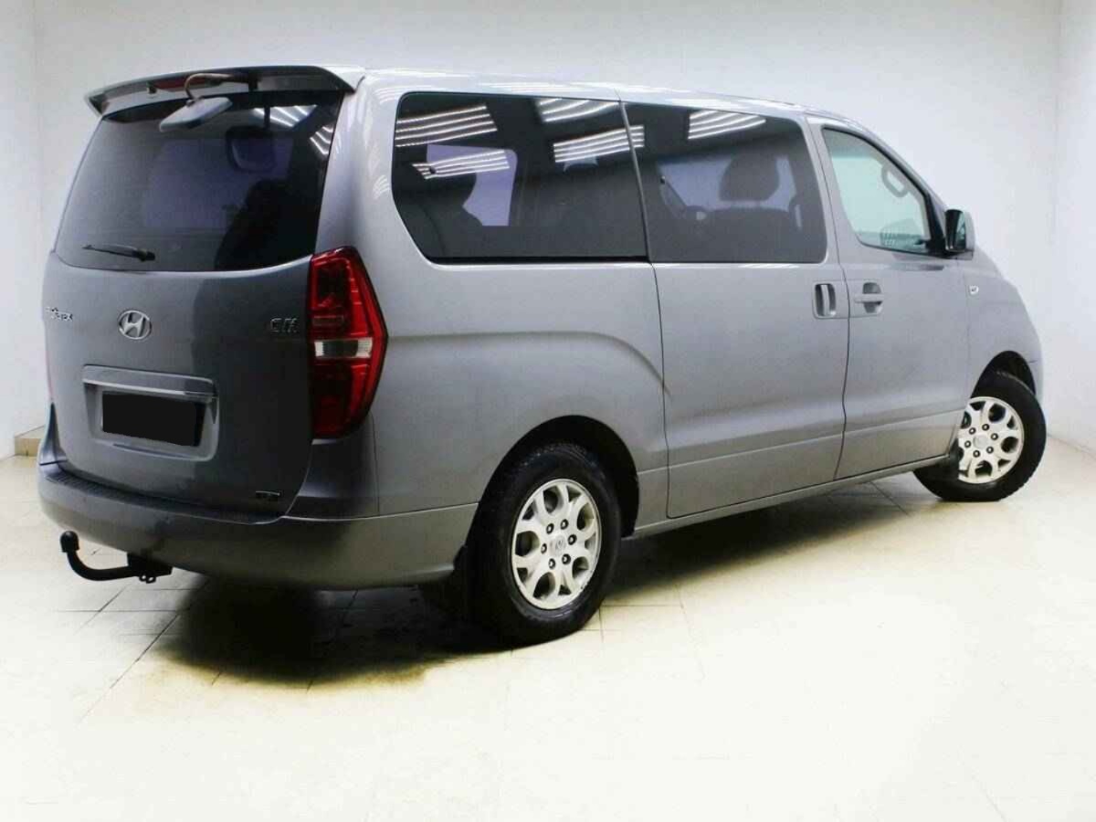 Hyundai Grand Starex, I