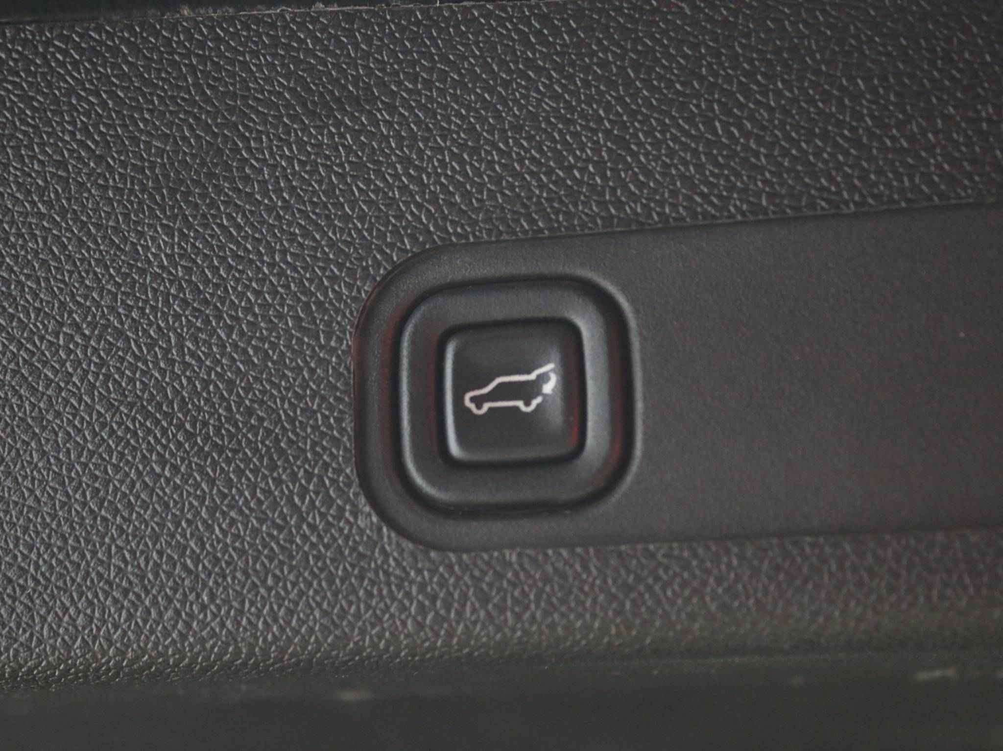 Chevrolet Tahoe, III