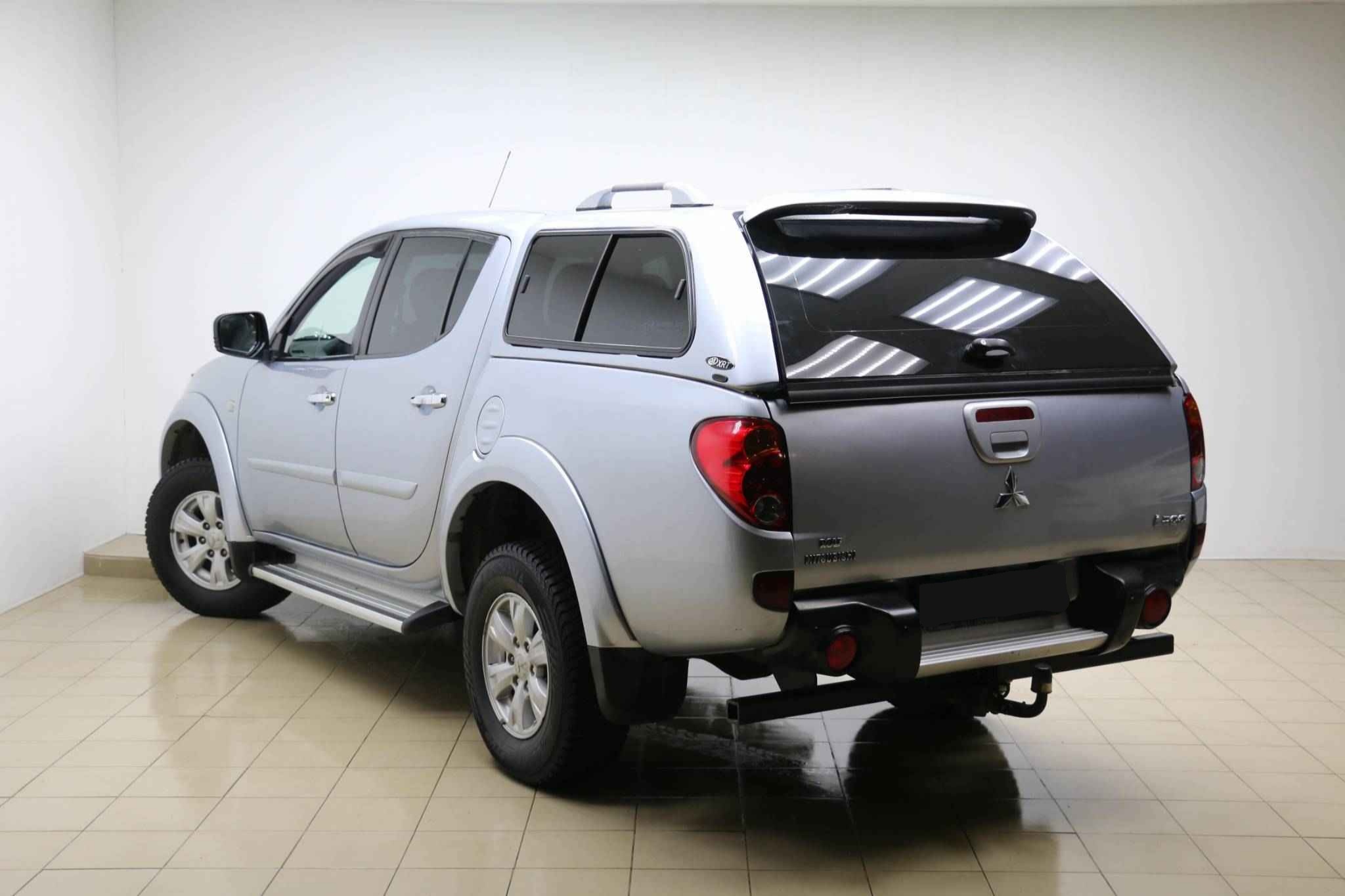 Mitsubishi L200, IV