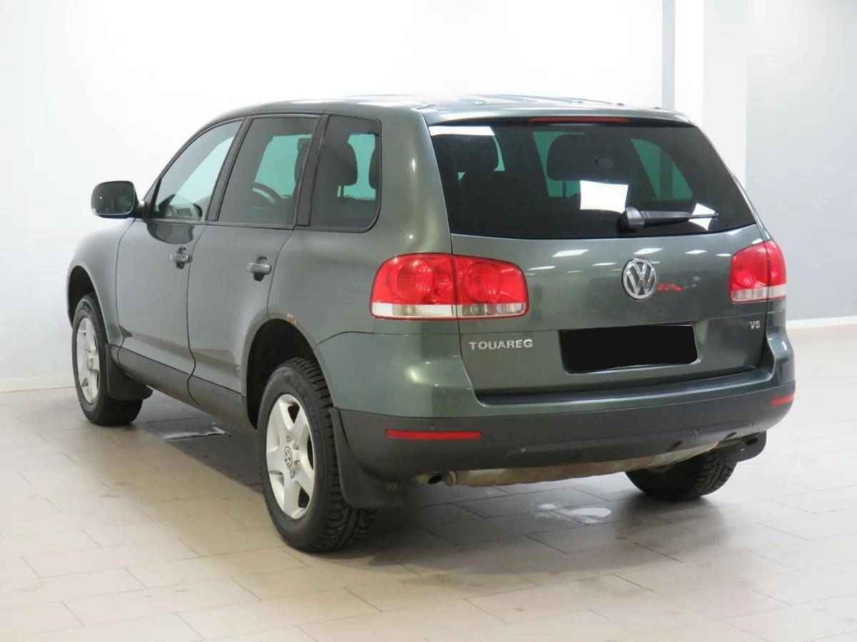 Volkswagen Touareg, I
