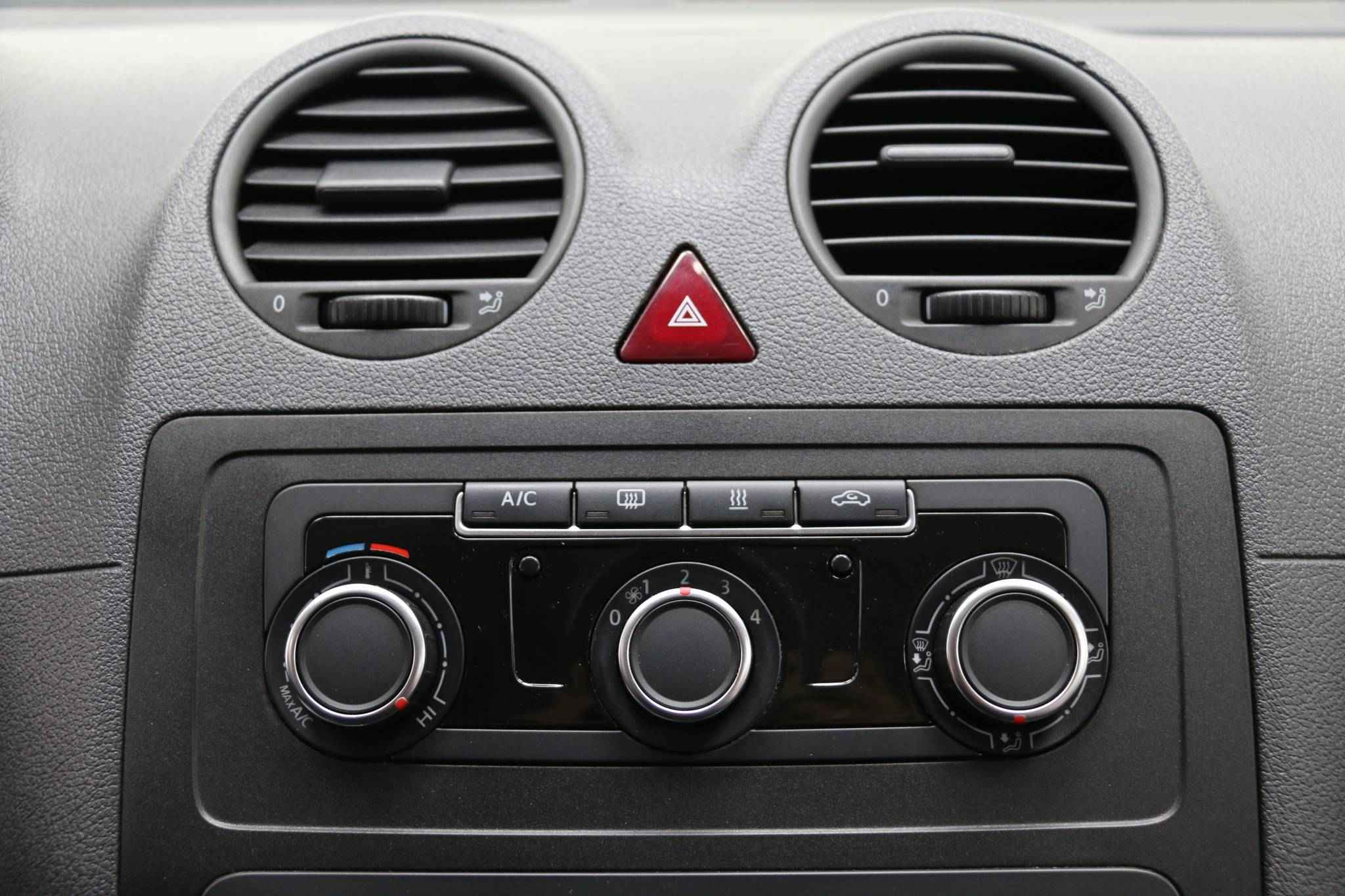 Volkswagen Caddy, III Рестайлинг