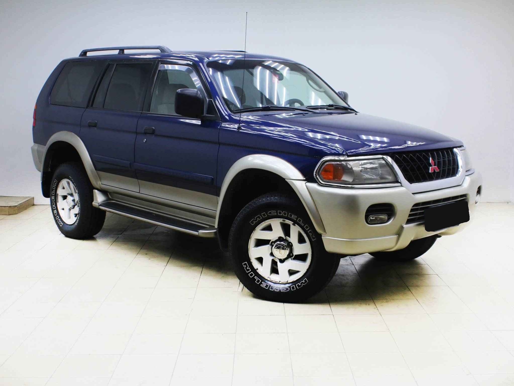 Mitsubishi Montero Sport