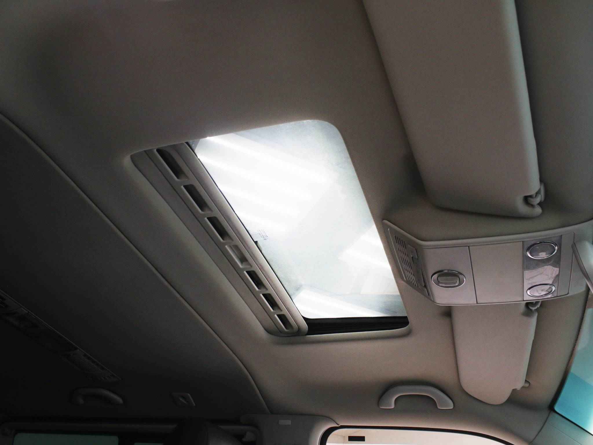 Volkswagen Multivan, T5