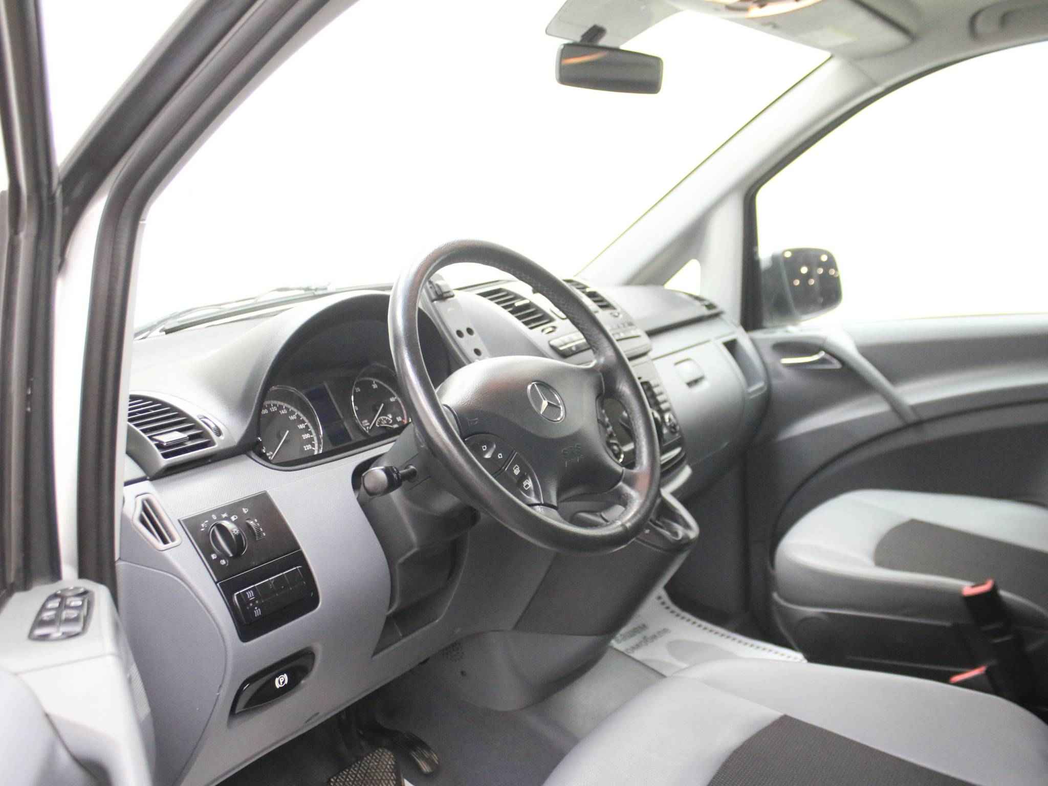 Mercedes-Benz Vito, II (W639)