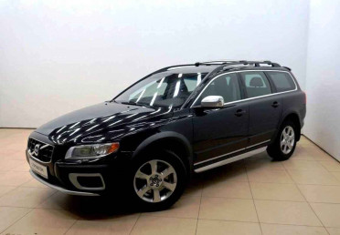 Volvo XC70, II