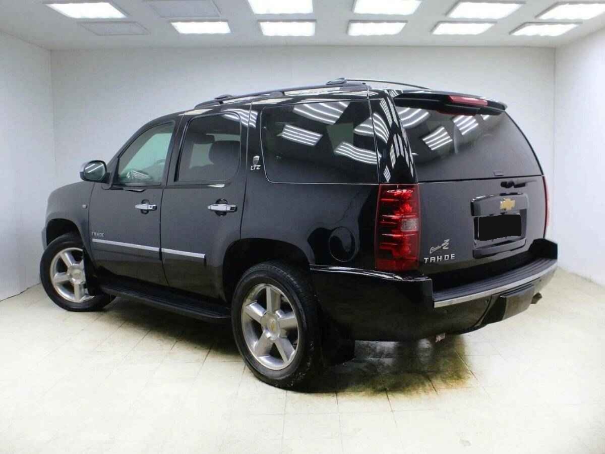 Chevrolet Tahoe, III