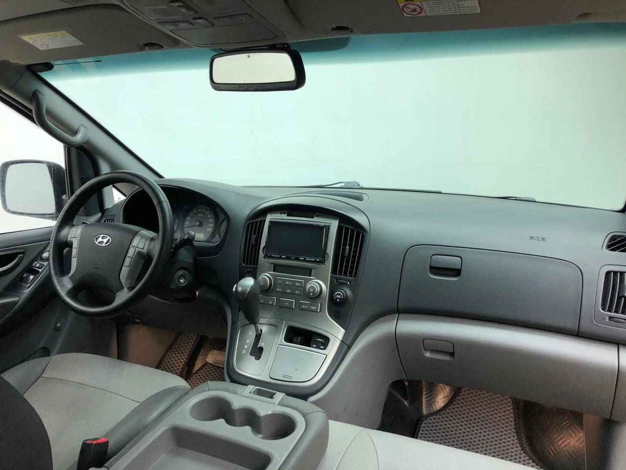 Hyundai Grand Starex, I