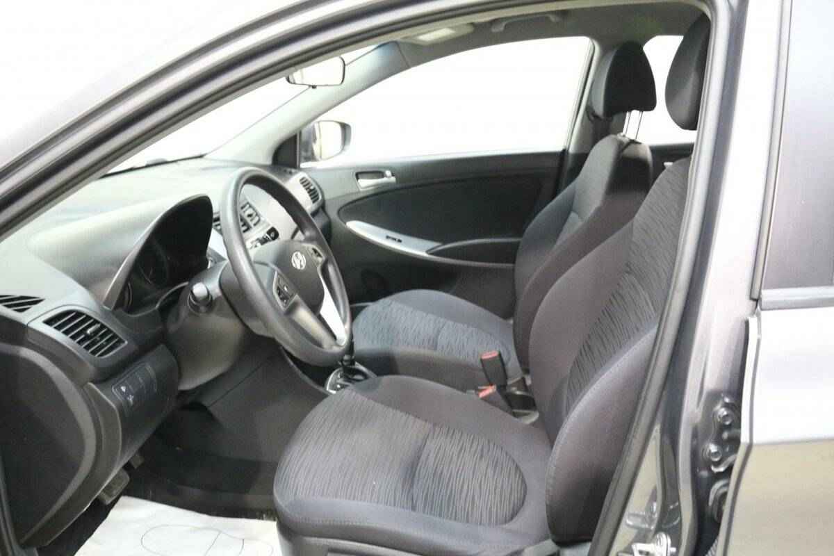 Hyundai Solaris, I Рестайлинг