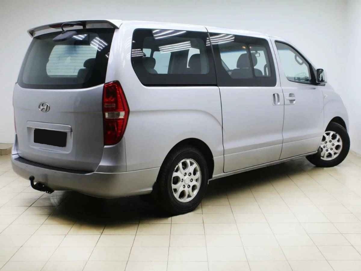 Hyundai Grand Starex, I