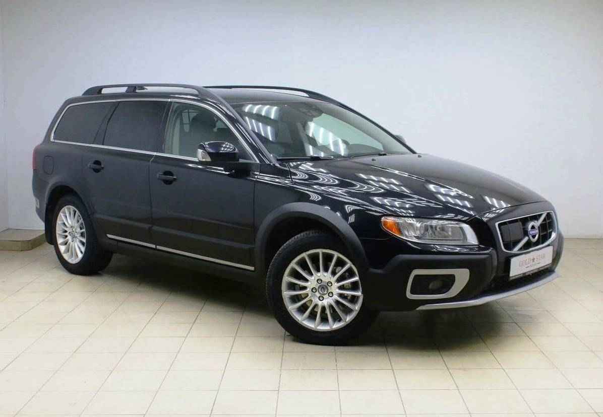 Volvo XC70, II