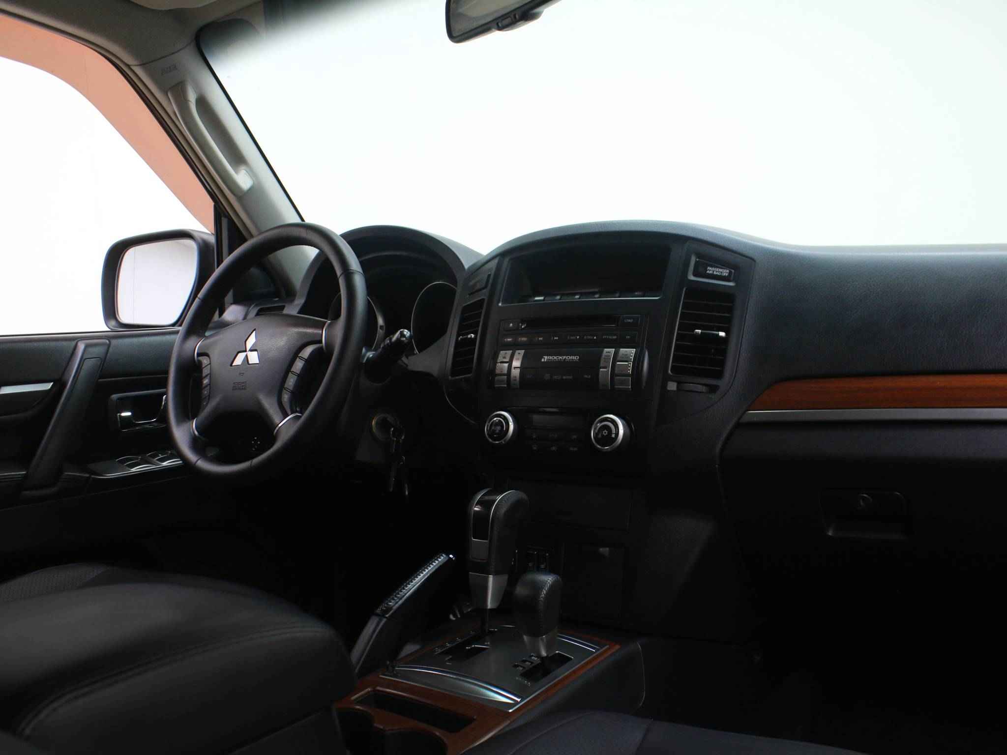 Mitsubishi Pajero, IV