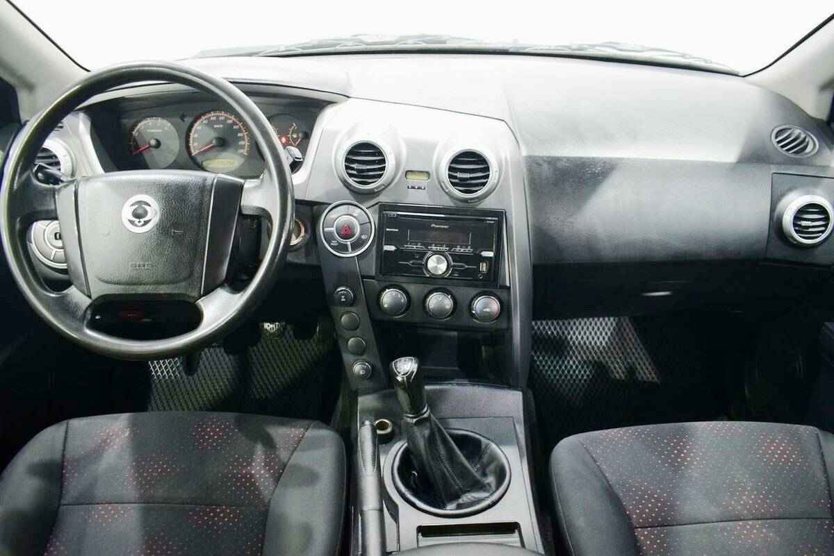 SsangYong Actyon Sports, I