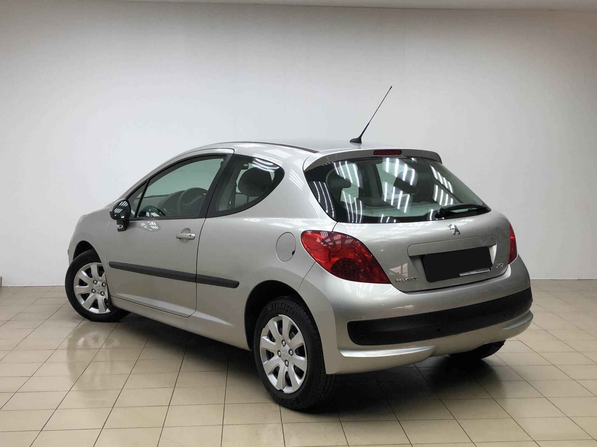 Peugeot 207, I