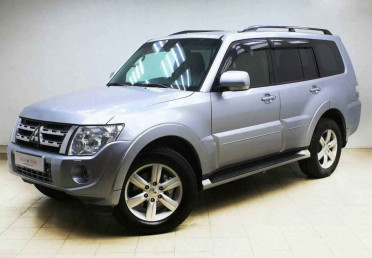 Mitsubishi Pajero, IV
