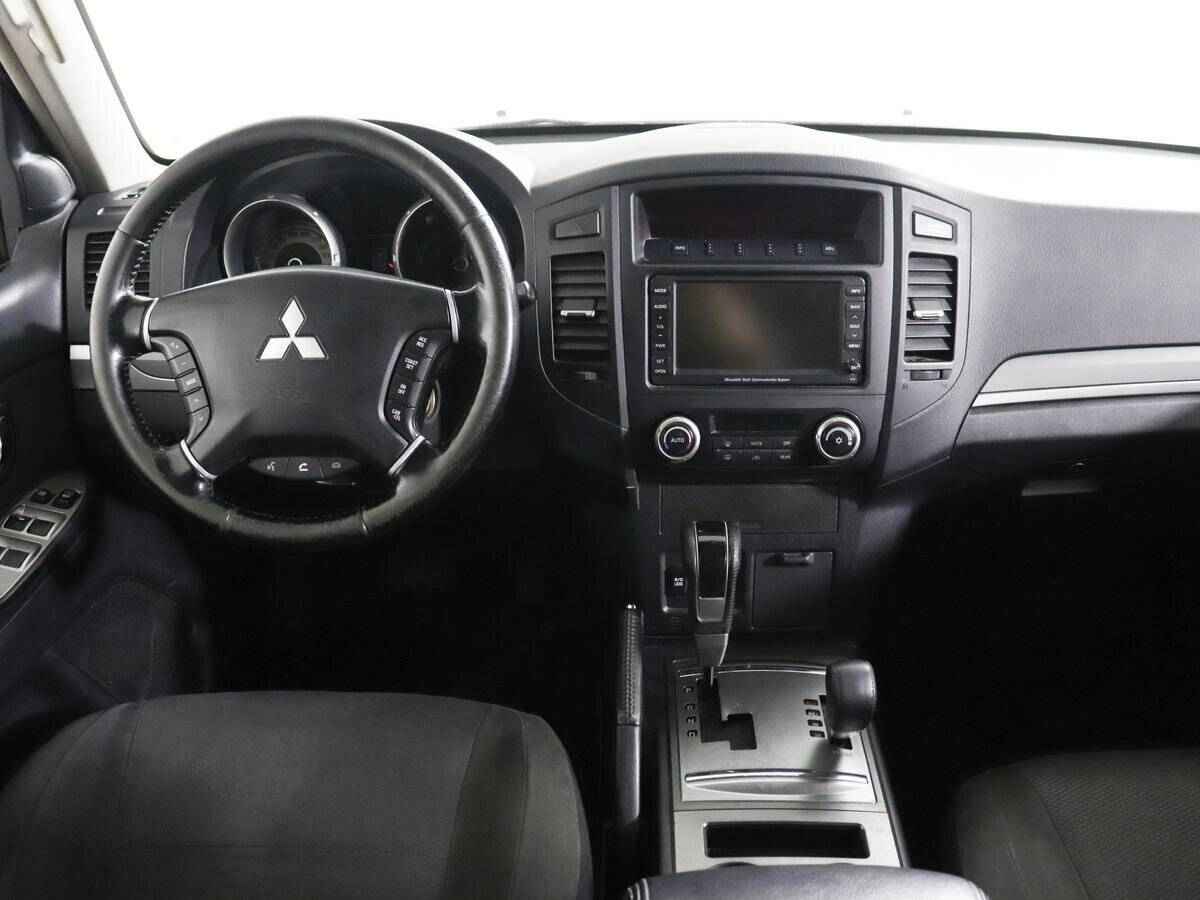 Mitsubishi Pajero, IV