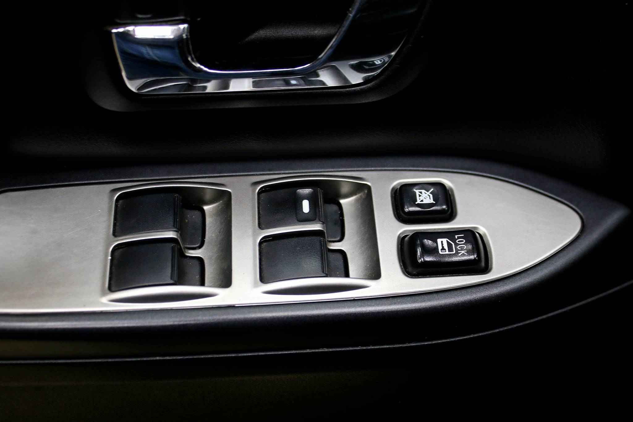 Mitsubishi Pajero, IV