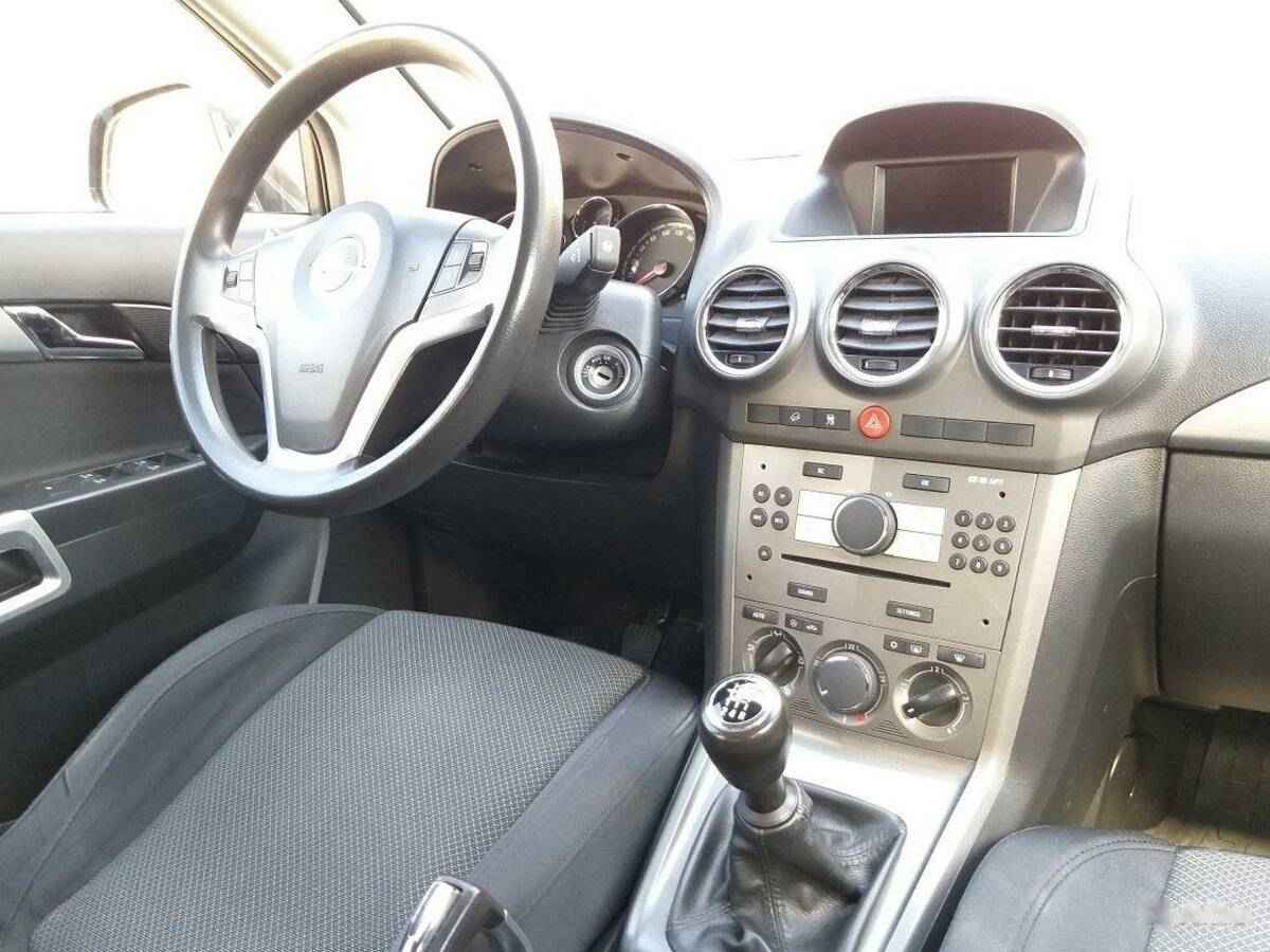 Opel Antara, I