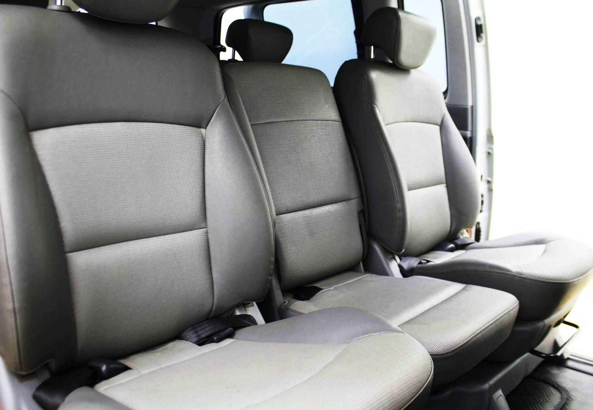 Hyundai Grand Starex, I