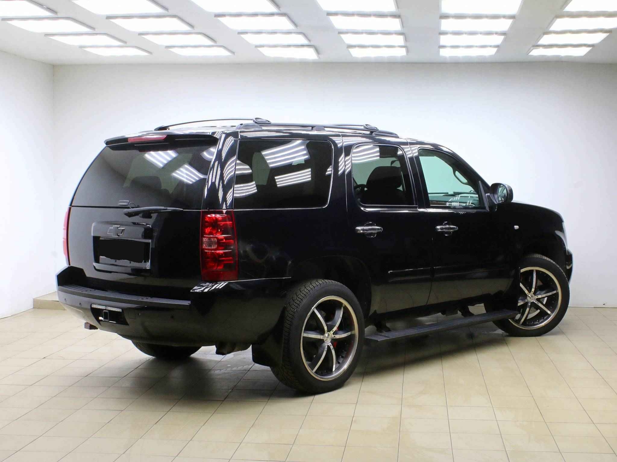 Chevrolet Tahoe, III