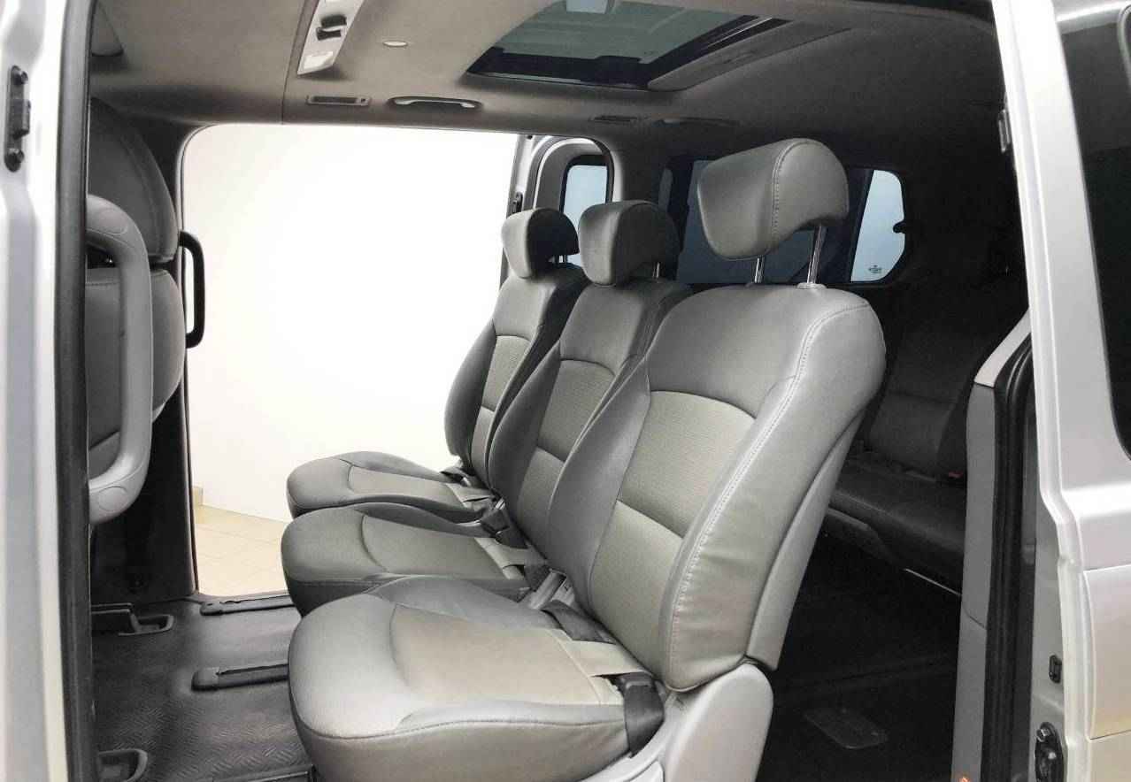 Hyundai Grand Starex, I