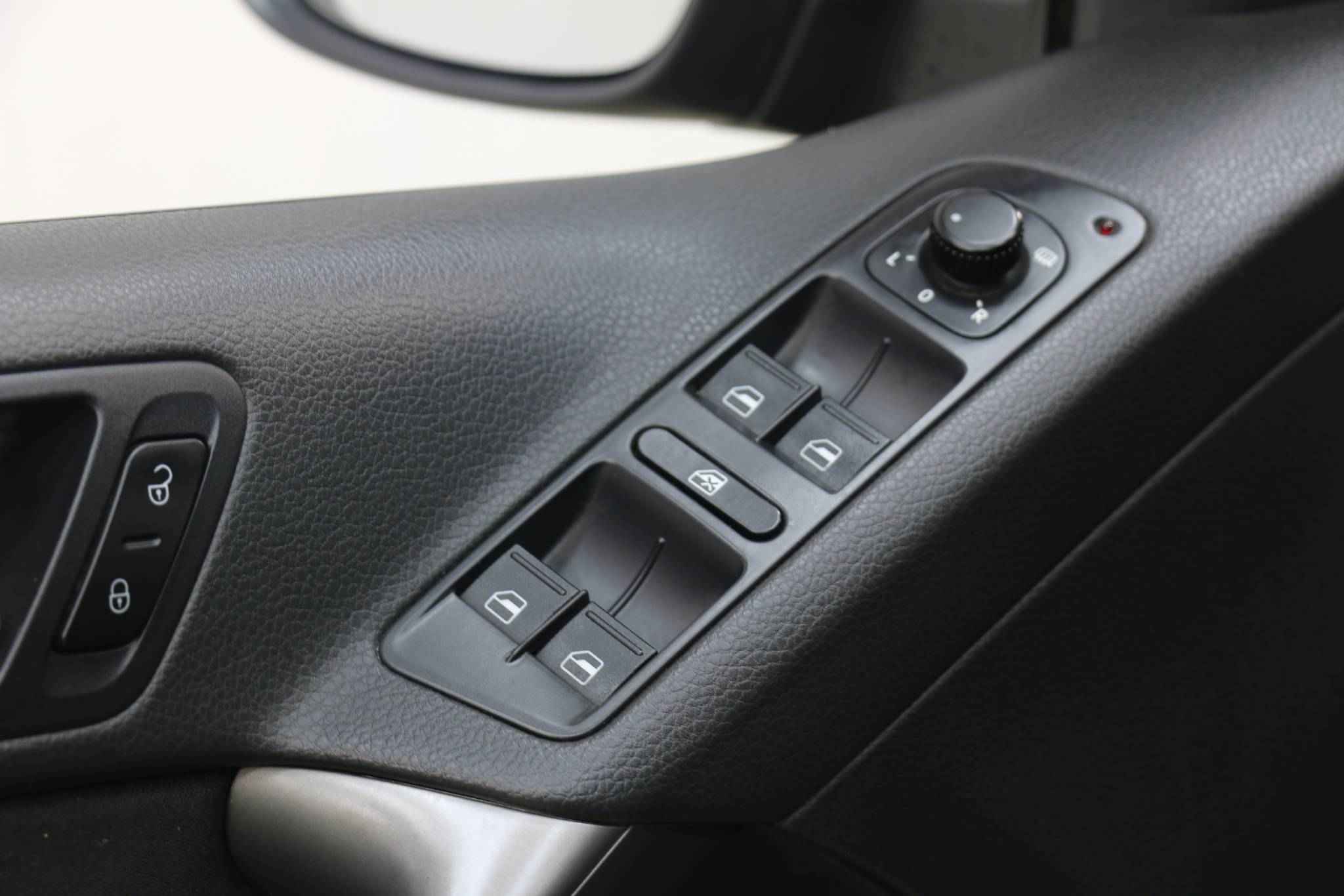 Volkswagen Tiguan, I